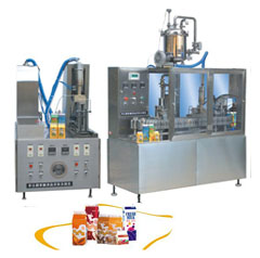 半自動牛奶灌裝機