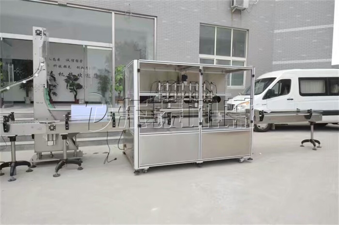 ���͹��b�C