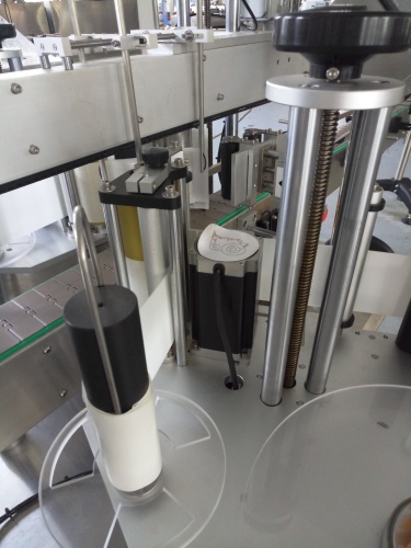 全自動(dòng)漿糊貼標(biāo)機(jī)