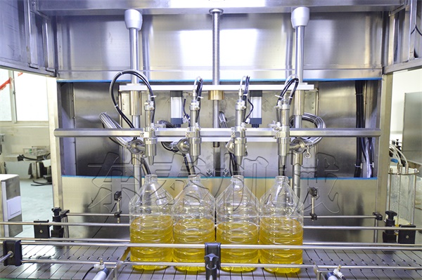 六頭全自動食用油灌裝機