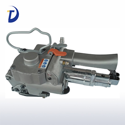 ���(d��ng)����C(j��)